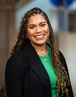 Kenedi Clinton
